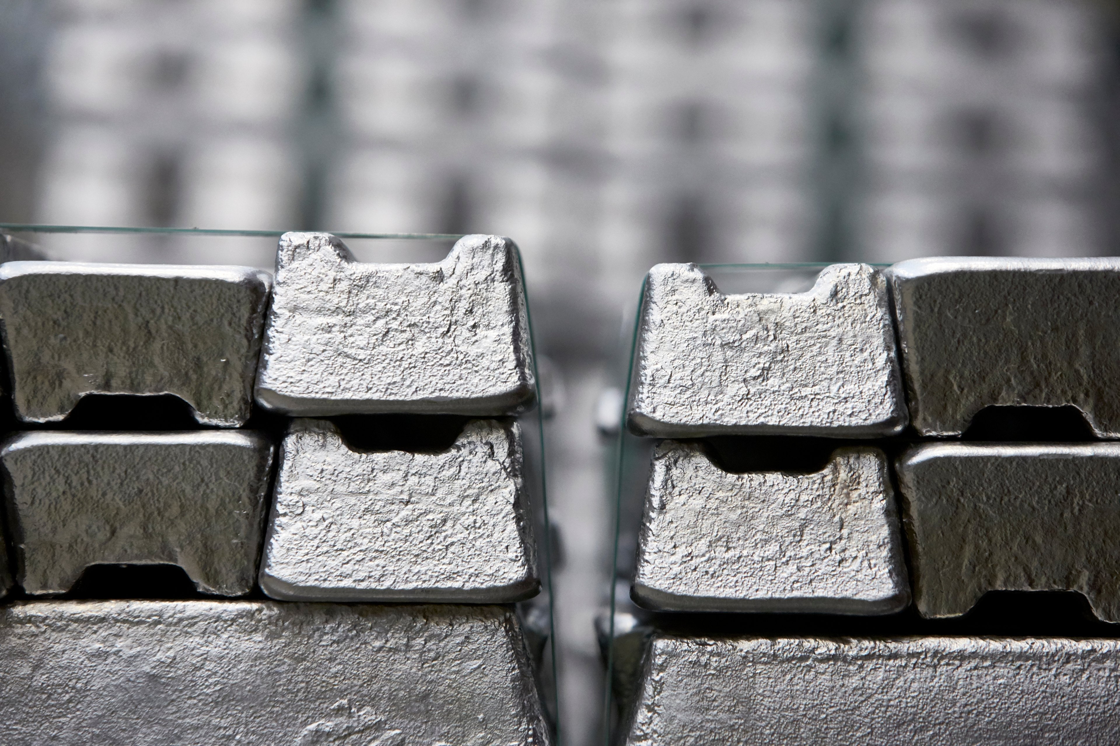 High-quality recycled aluminium ready for use in premium alloys for the automotive and engineering industries.